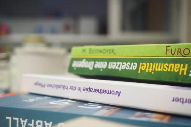 Bücherstapel Fachliteratur